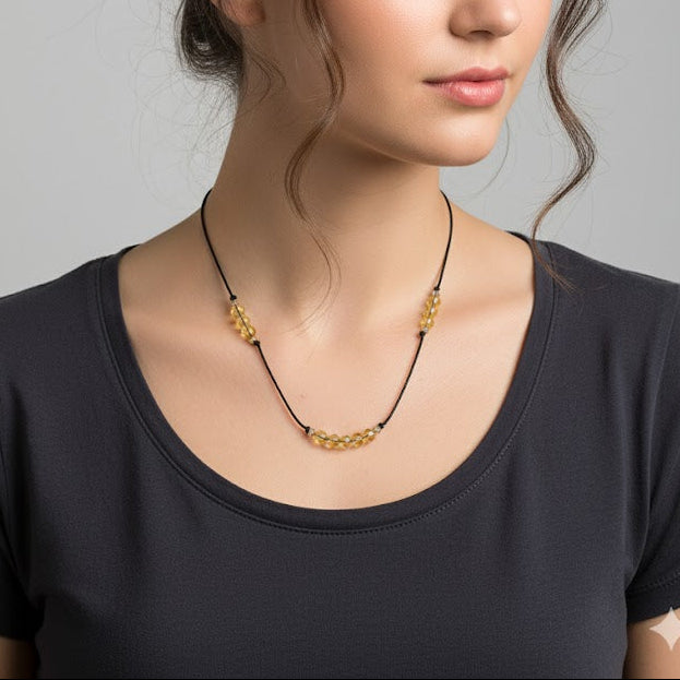 Collar piedra de nacimiento Noviembre | Piedra natal de noviembre. Imagen generada por IA