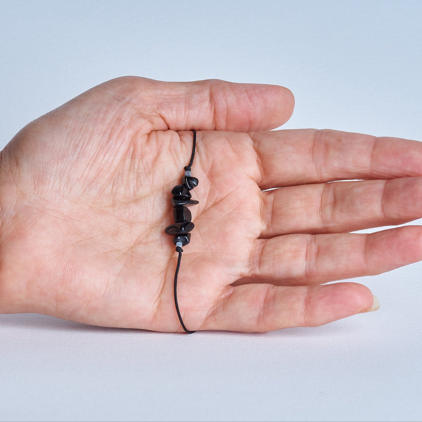 Pulsera de obsidiana natural de proteccion y buena suerte - NellayComplements #