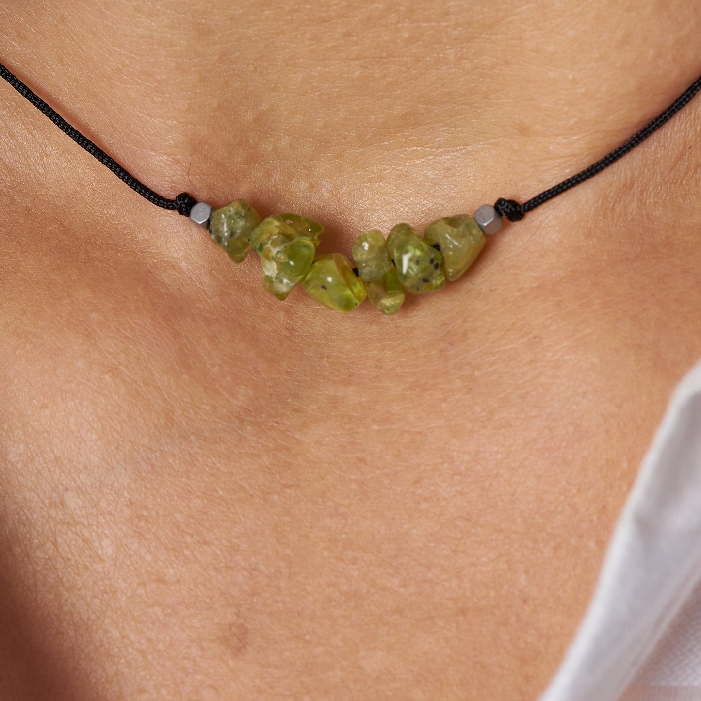 Collar con piedras de nacimiento mes de Agosto. - NellayComplements #