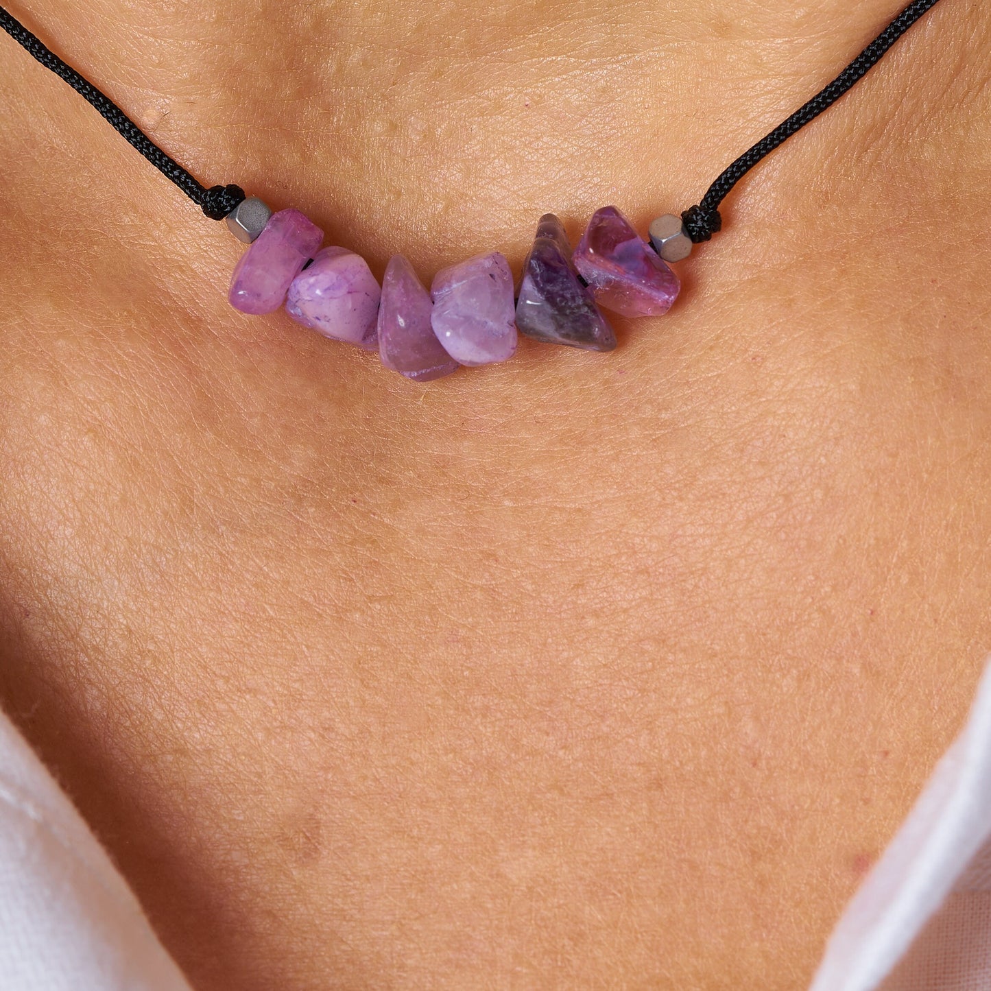 Collar con Piedras de nacimiento mes de Febrero - NellayComplements #