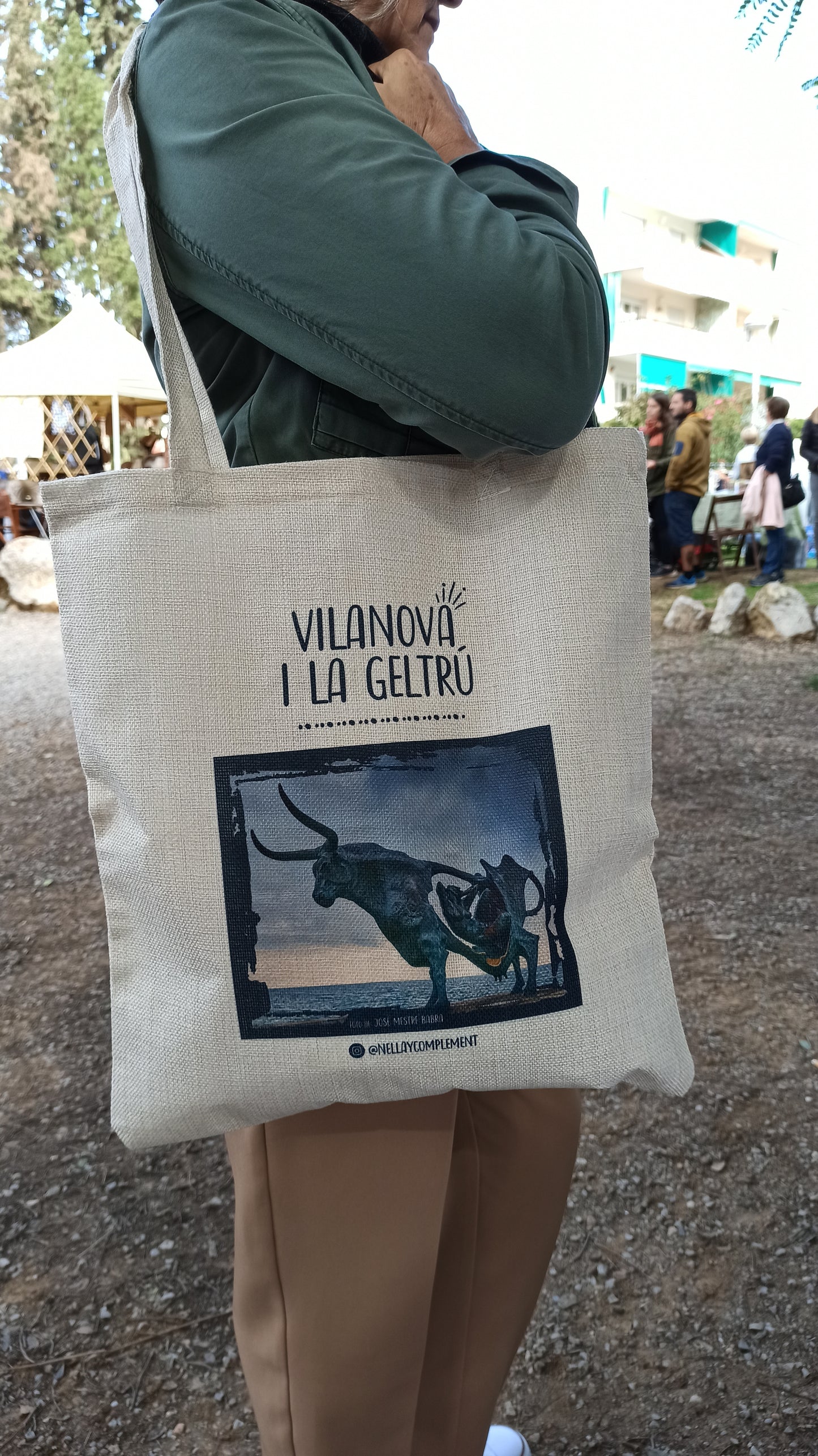 Tote bag con iconos de Vilanova I la Geltrú.