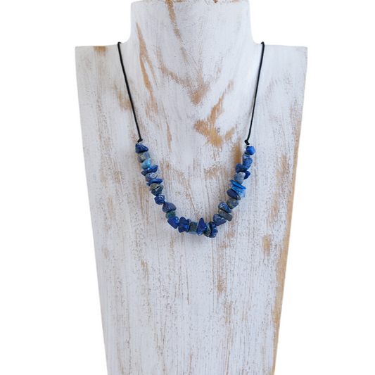 Collar con Lapislazuli, Piedra natural