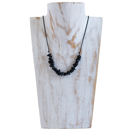 Collar con obsidiana, Piedra natural.