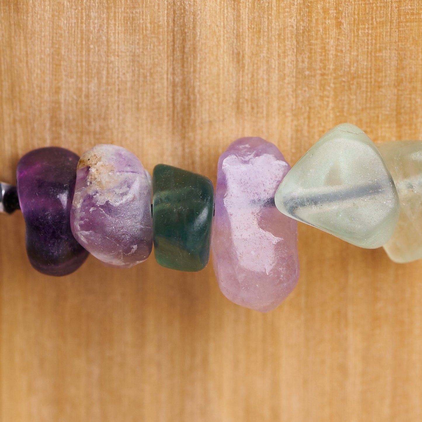 Pulsera con piedra fluorita arcoíris, piedra natural