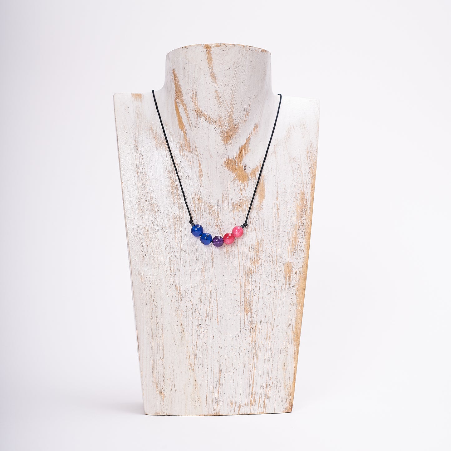 Collar de orgullo bisexual con agatas naturales.