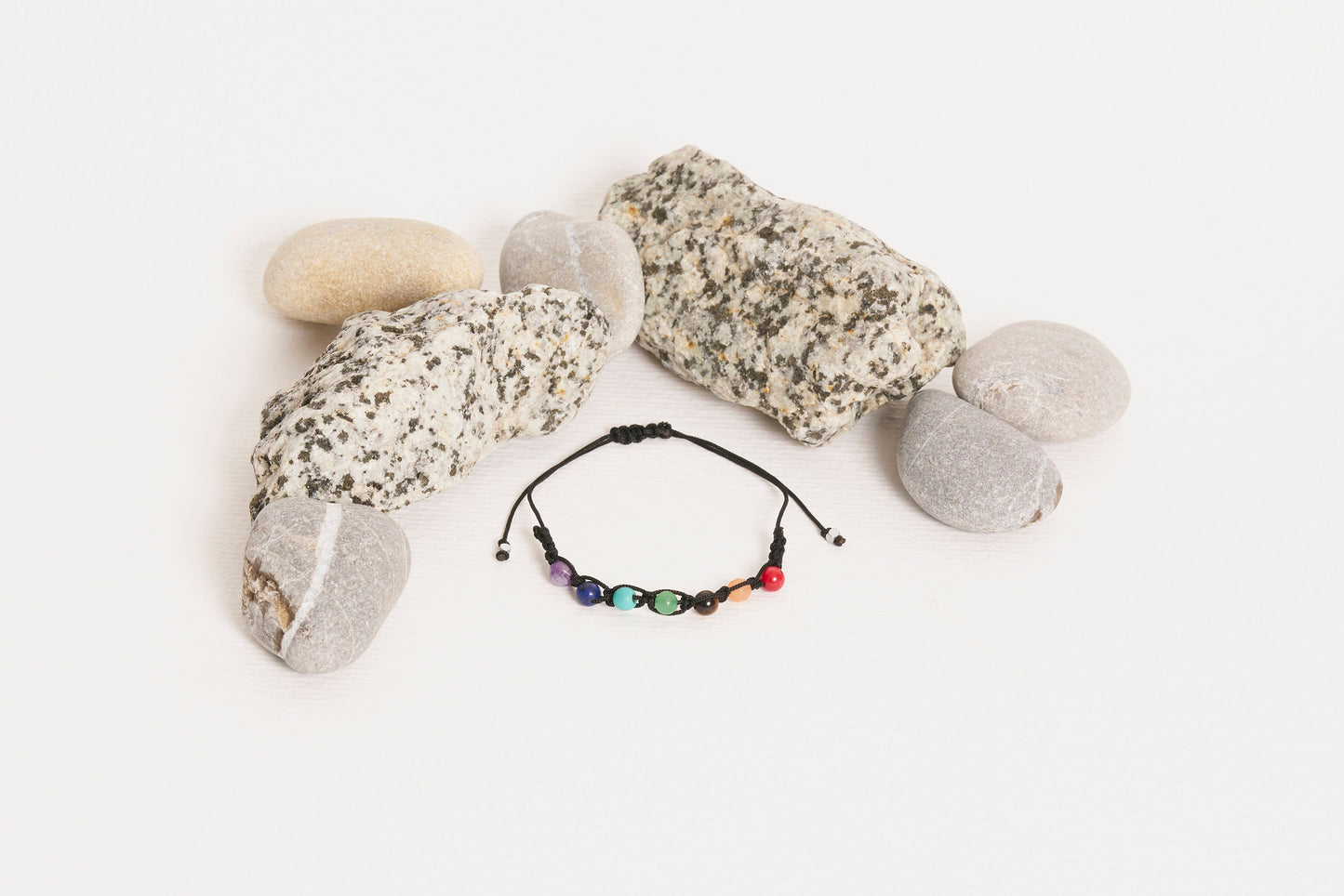 Pulsera 7 chakras con piedras naturales.